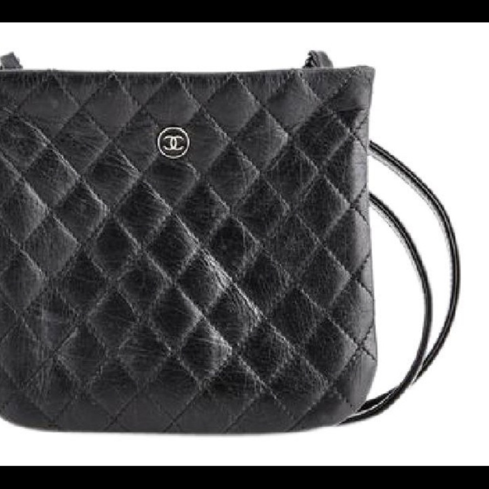 ISO Chanel Uniform Crossbody bag - Picture 2 of 2